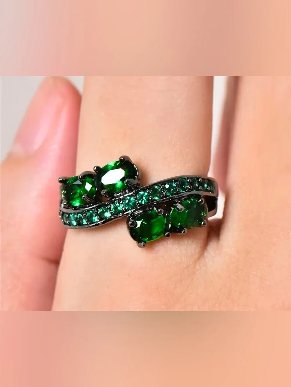 $8 Each Or Bundle 5/$20 Emerald Green Crystal Black Ring